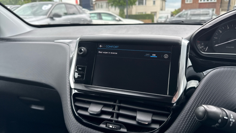 Peugeot 2008 1.2 PureTech Active 5dr Petrol Estate